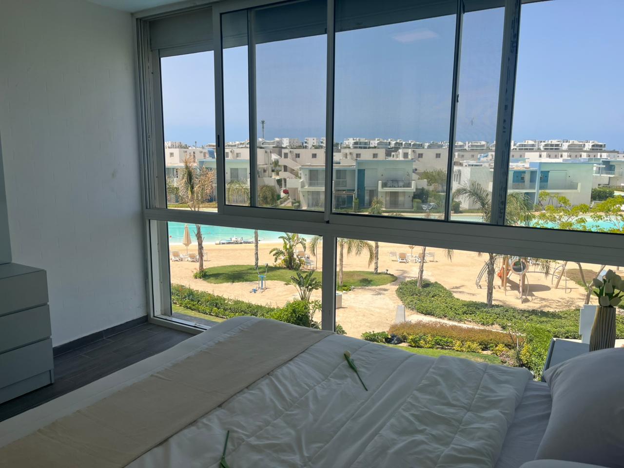 بيت بثلاث غرف يطل على بحيرة فوكا باي, photo 6